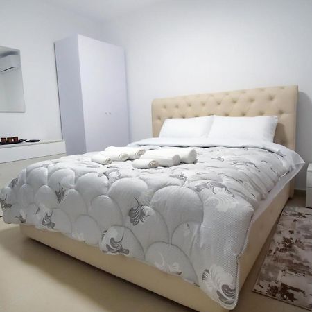 Vista Berat Inn Apartment Екстер'єр фото