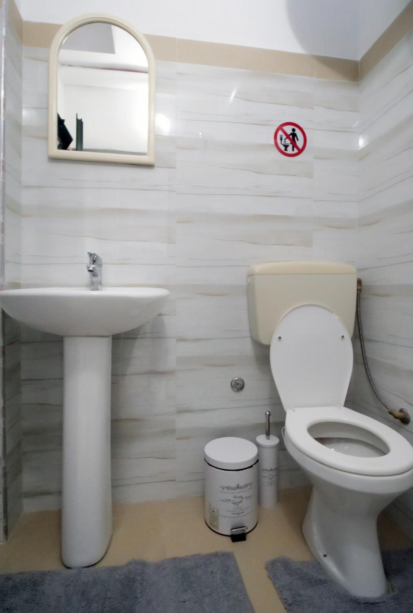 Vista Berat Inn Apartment Екстер'єр фото