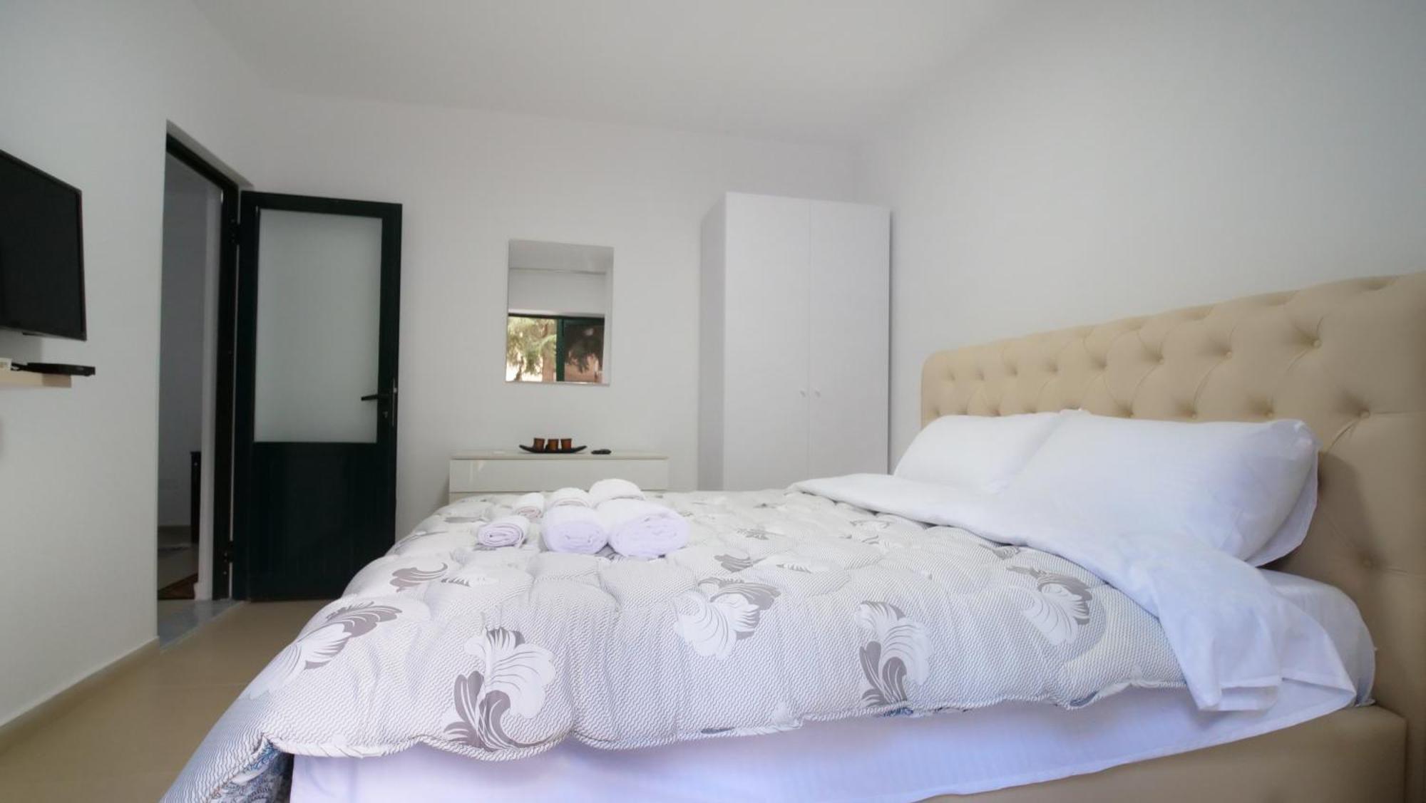 Vista Berat Inn Apartment Екстер'єр фото