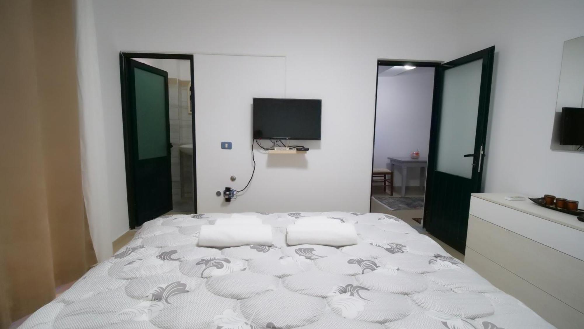 Vista Berat Inn Apartment Екстер'єр фото