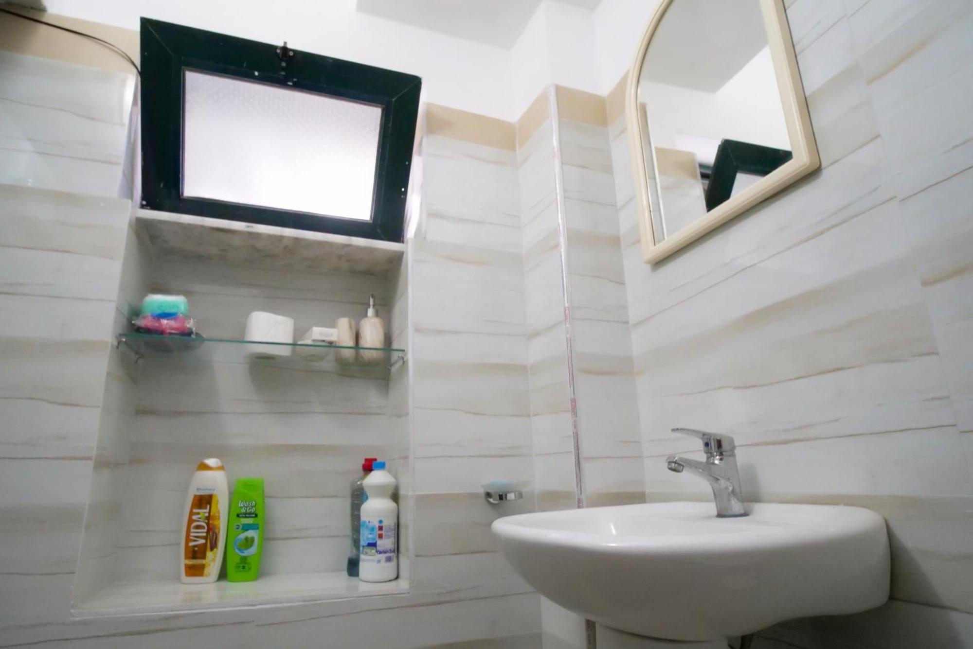 Vista Berat Inn Apartment Екстер'єр фото